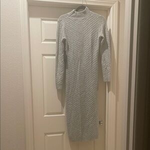 Tahari Gray Long Sleeve Dress